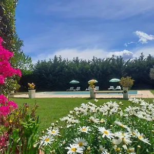 https://mas-campagne-etoile.fr-provencehotel.com
